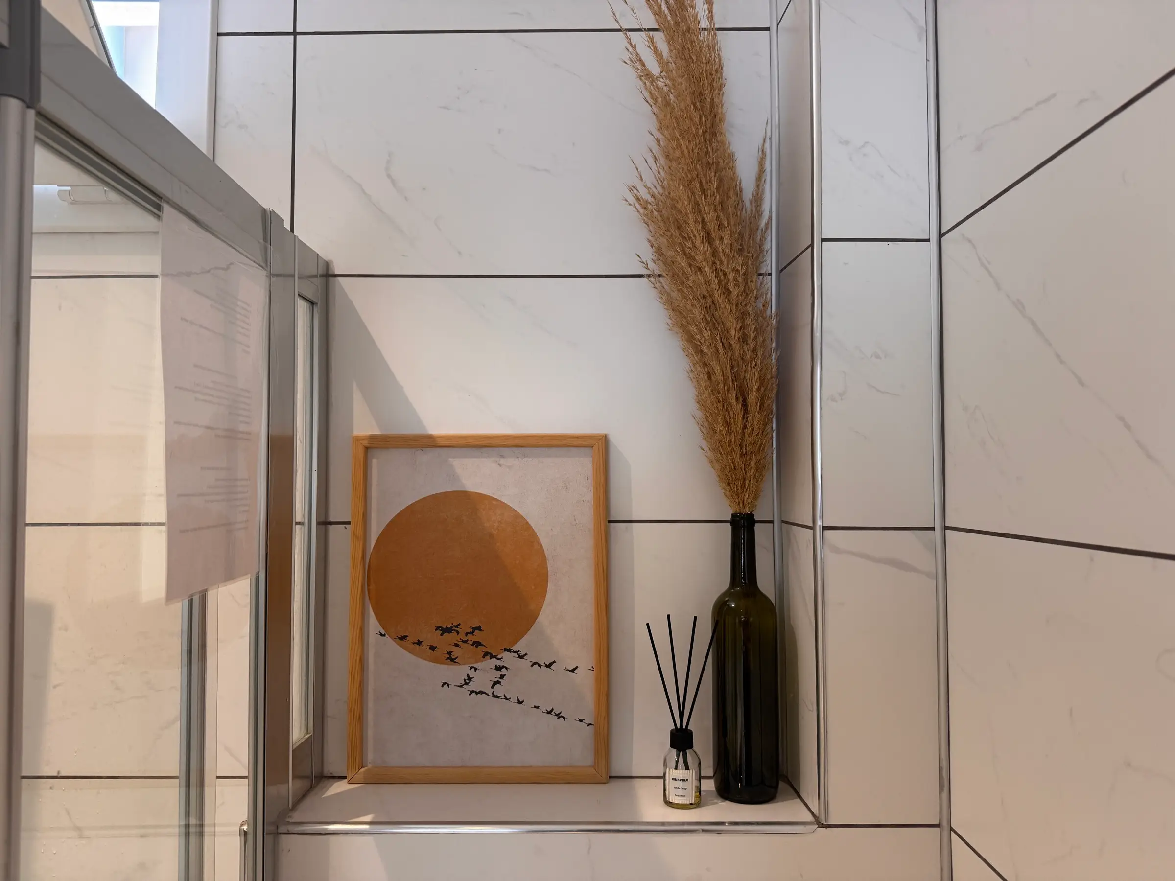 Detail of the shower room